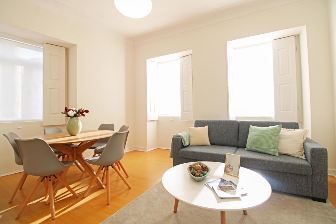 O Beco - Apartment In The Heart Of The City Of เวียนา โด กัสเตโล ภายนอก รูปภาพ